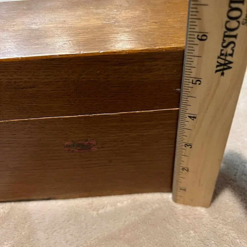 Vintage Wood Recipe Box by Weiss. Dovetailed with recipe divider inserts